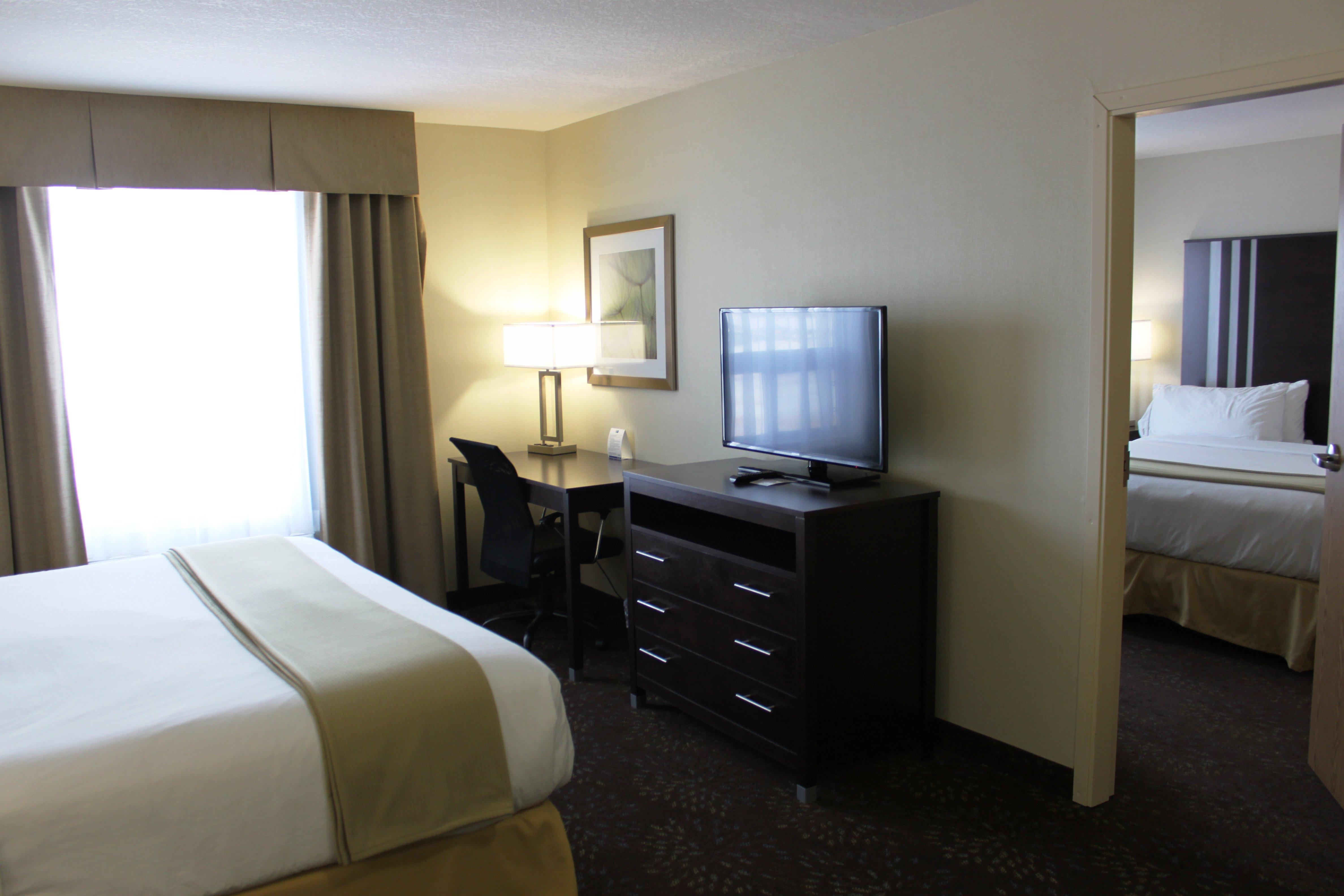 Holiday Inn Express Yorkton East By Ihg Exterior foto